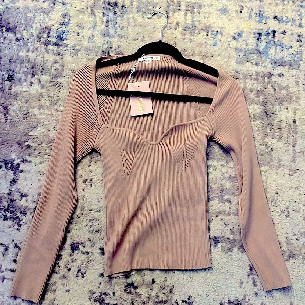 Missguided Nude Ribbed Sweetheart Neckline Sweater, size 6-8